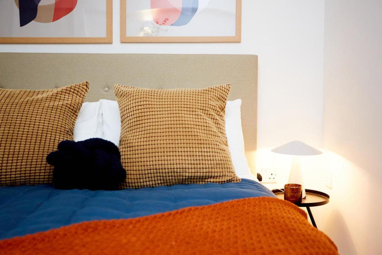Luxury New Built Split-Level Flat With Rooftop Gardens Access Манчестер Екстер'єр фото